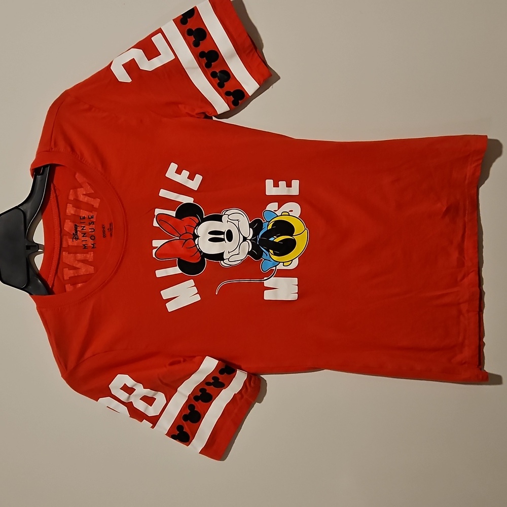 Disney Minnie Mouse Red Short Sleeve Graphic Tee Lg. Jersey Style #28